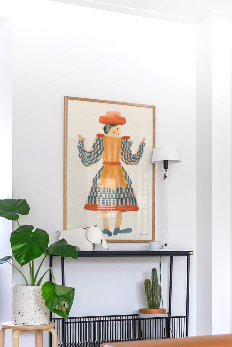 Olivia Holden - Folk Lady