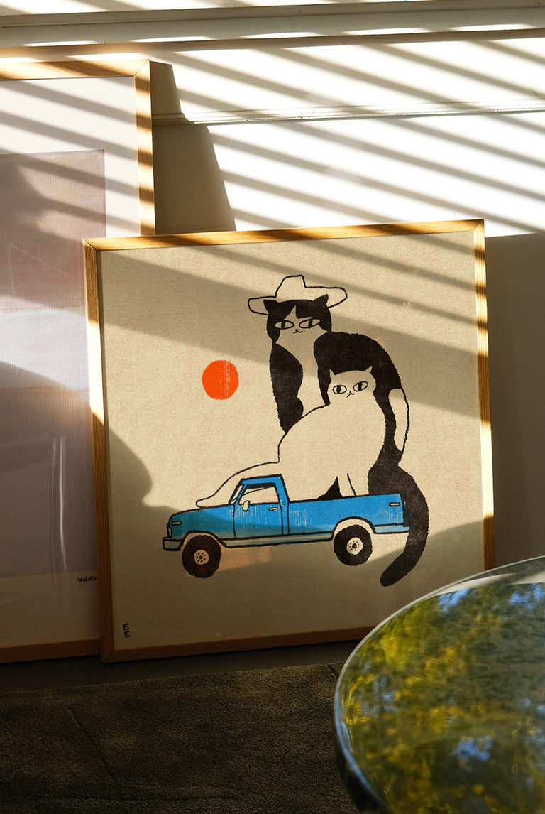 Enikő Eged - Kitty Truck