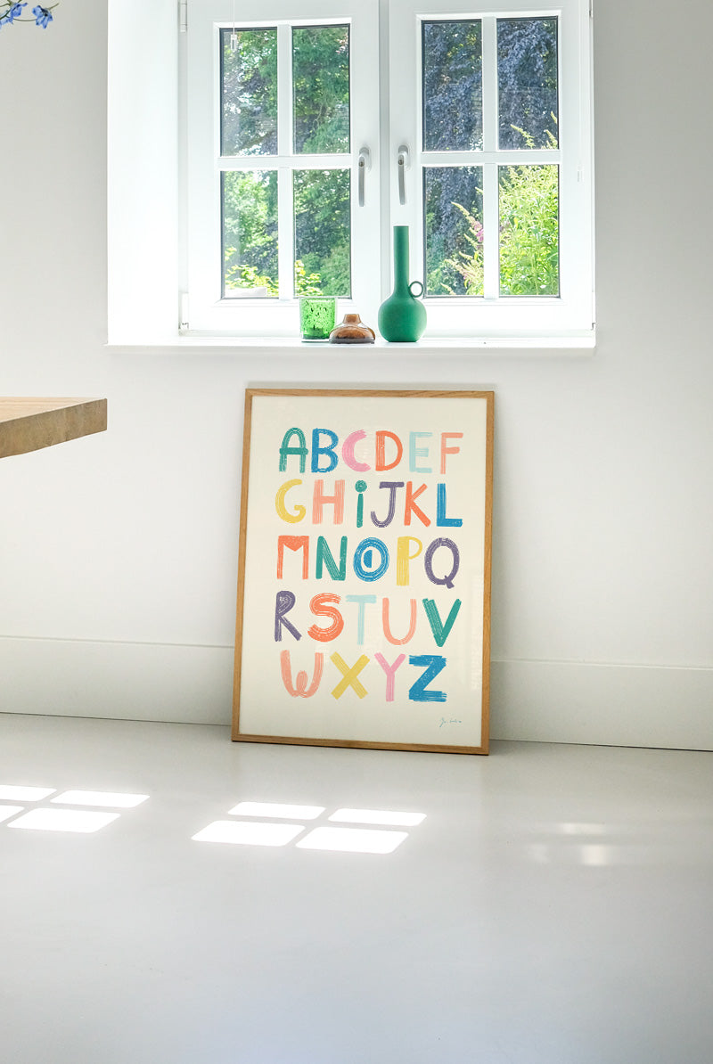 Zoe - Groovy Alphabet - Bright | PSTR studio